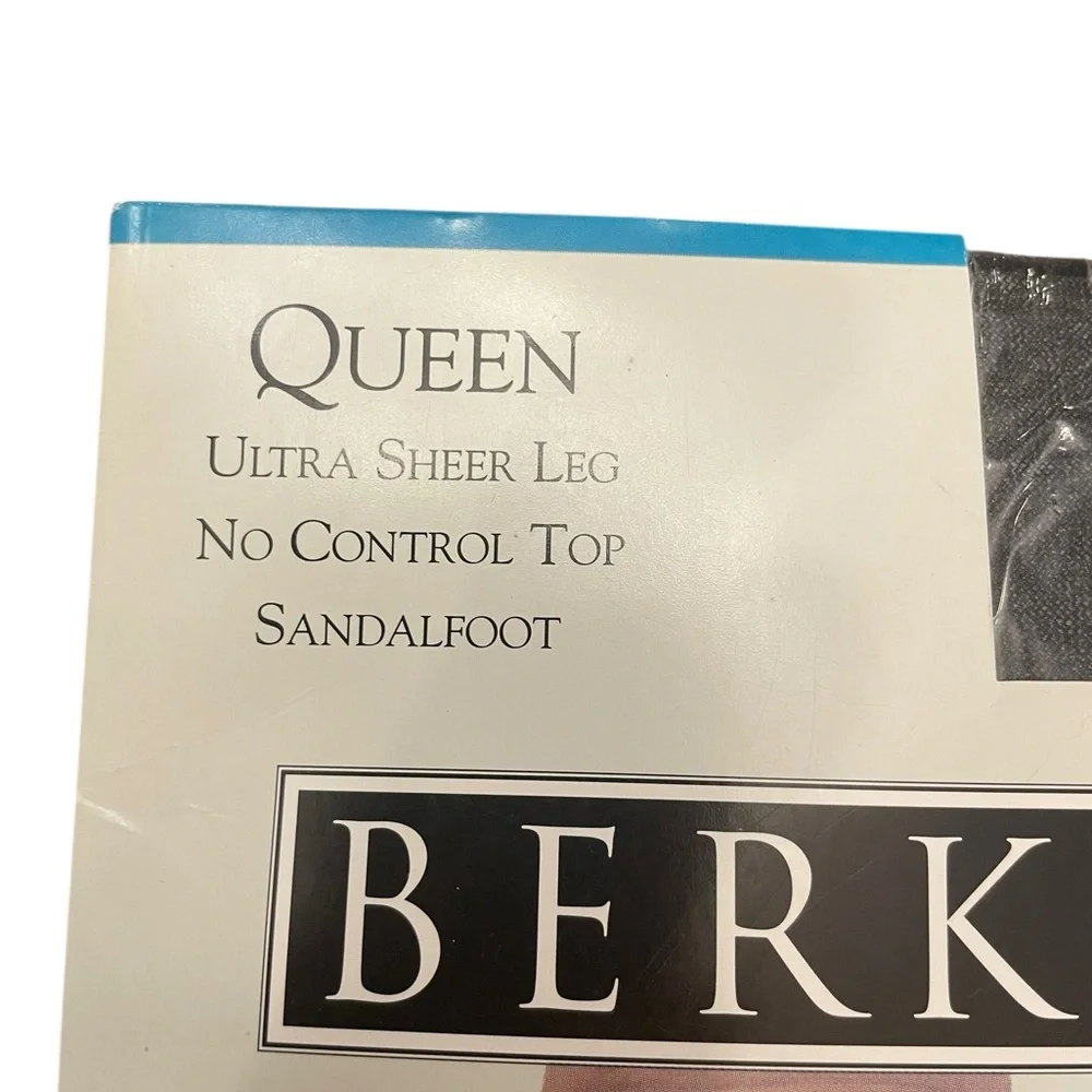 Berkshire Ultra Sheer Queen No Control Top‎ Black Size 3X-4X  Pantyhose NEW
